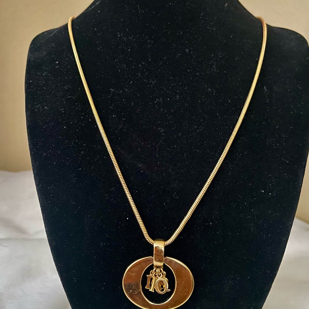 Christian Dior 22” Pendant Necklace